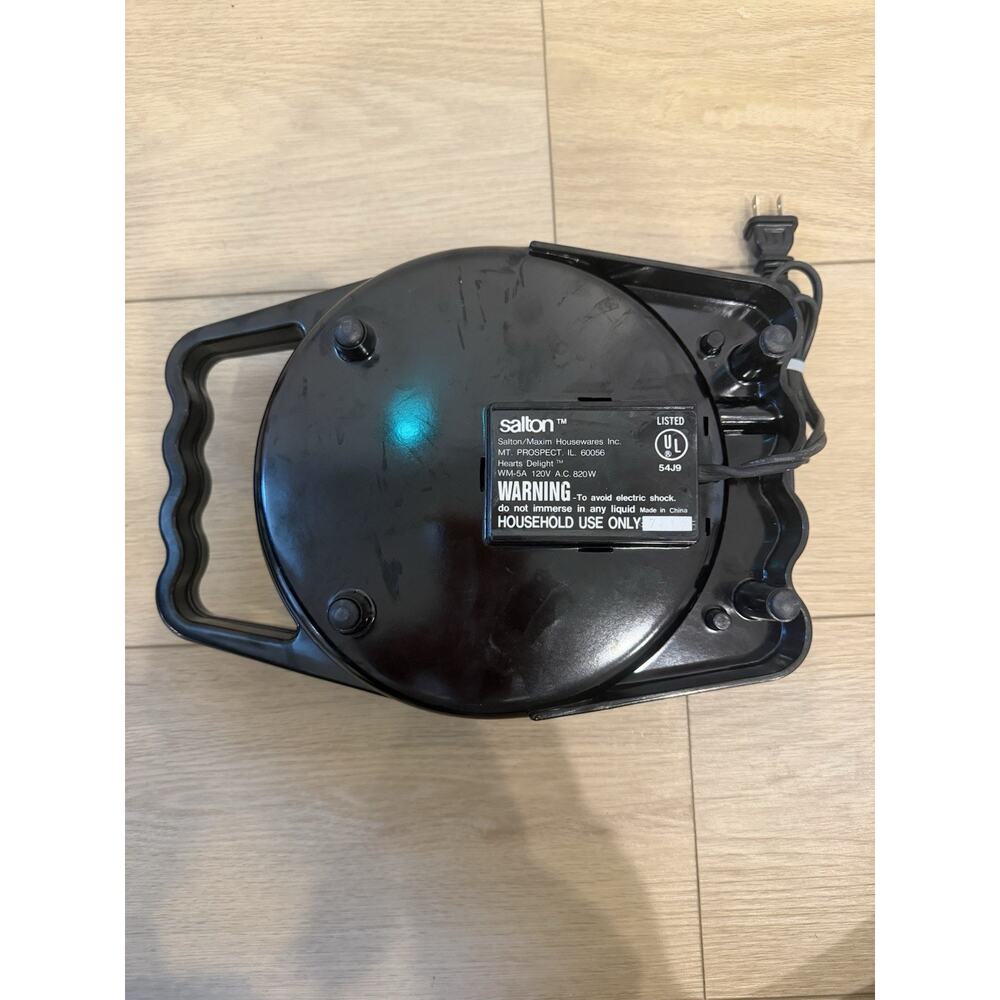 Salton Hearts Delight 5-HEARTS Waffle Maker Iron Model WM-5a TESTED WORKS - Picture 3 of 5